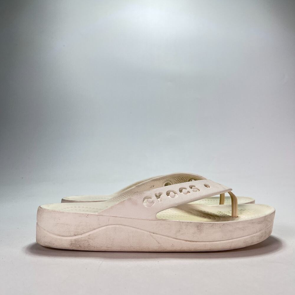 Crocs Baya White Casual Slip On Platform Wedge Flip Flop Sandals Women's Size 6